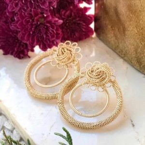 5 pieces of your choice for $20❤️